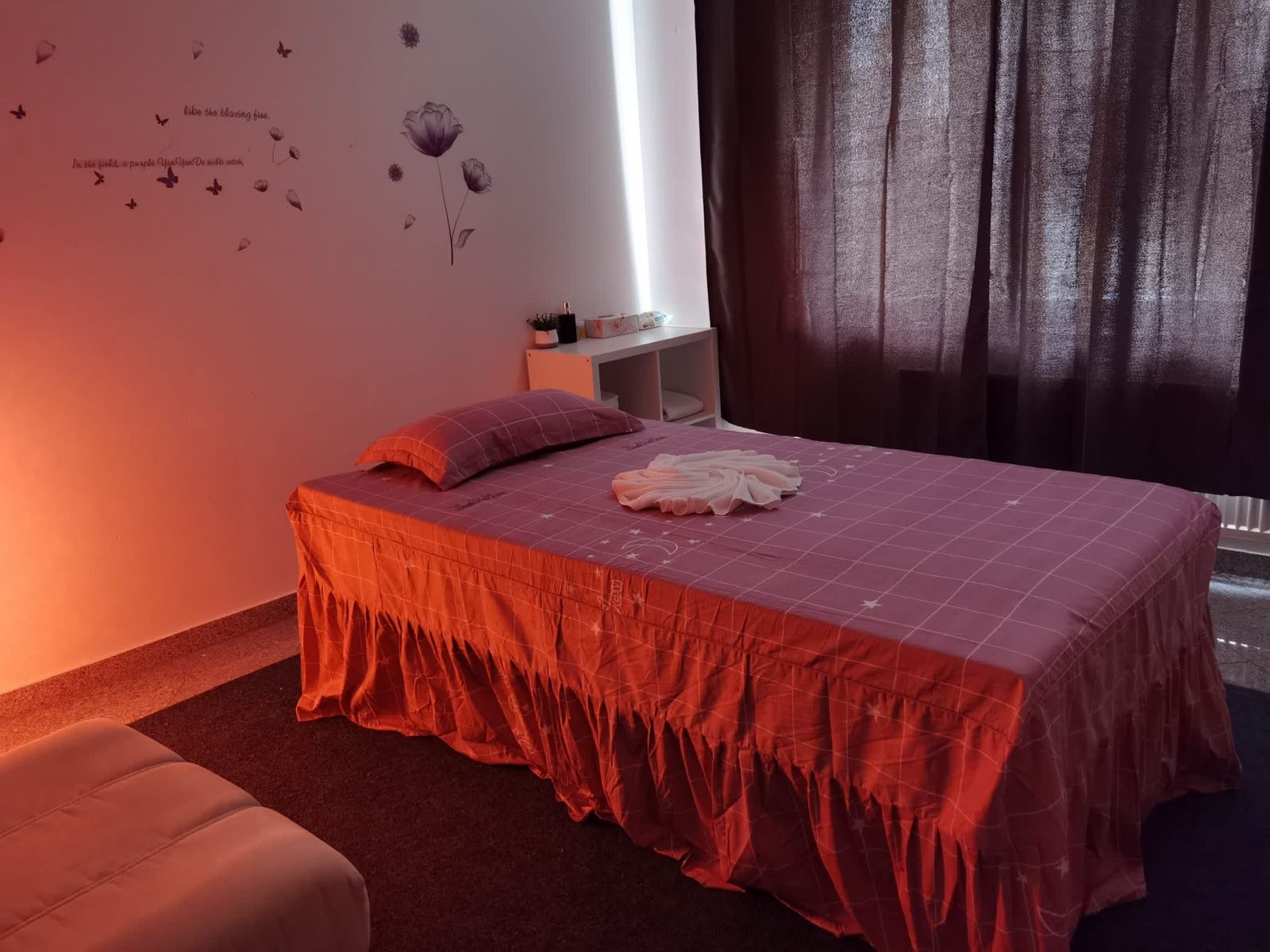 Tang Yun Chinesische Massage - Erotic Massage in Bruhl, Germany