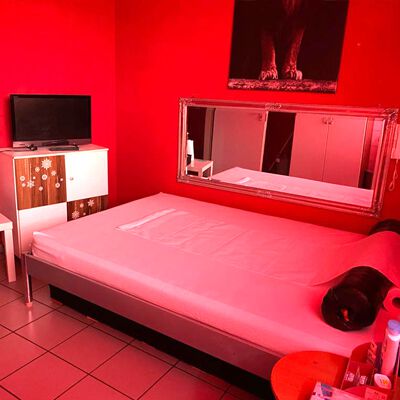 Eroscenter Bünde - Brothel in Bunde, Germany