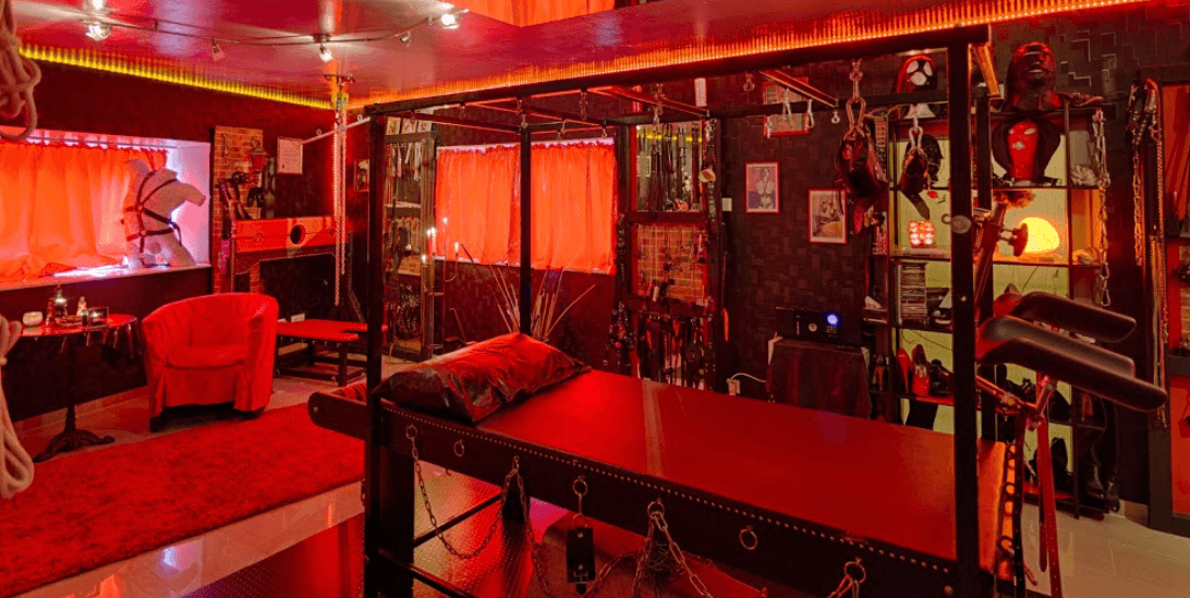 Domina Studio Revolution - Brothel in Cologne, Germany