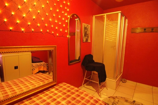 Haus 80 - Brothel in Cologne, Germany