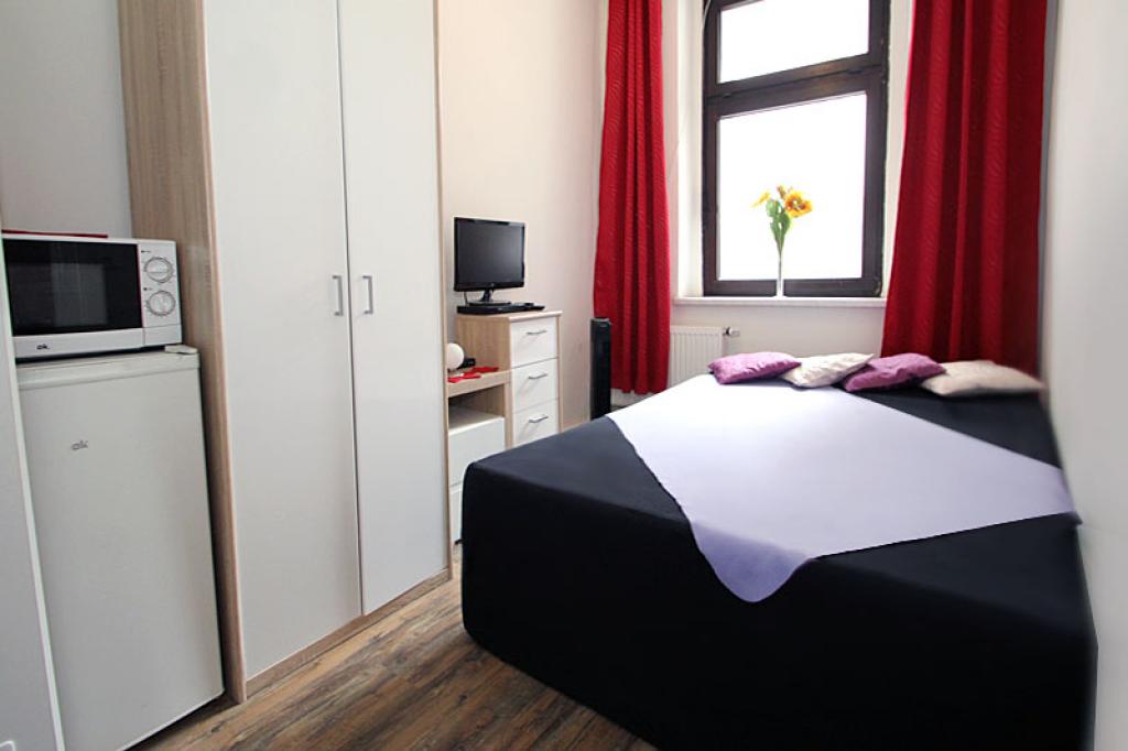 Haus Ukh 46 - Brothel in Cologne, Germany