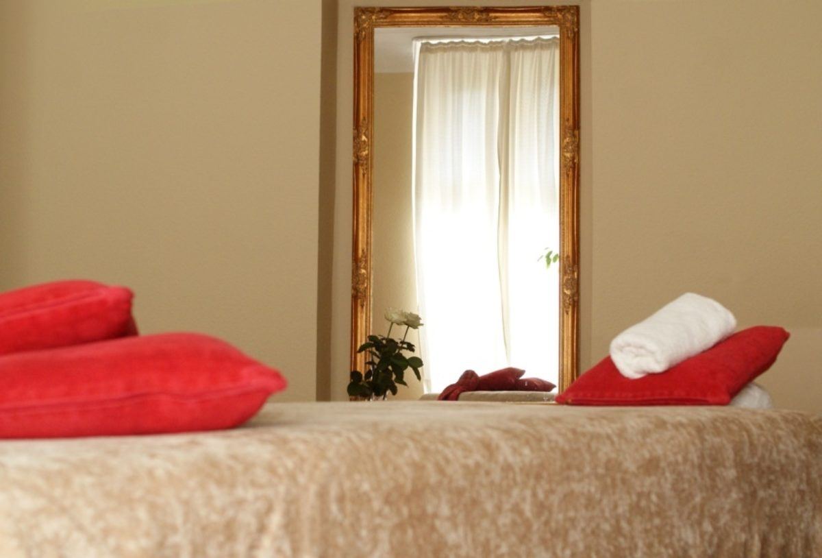 Ananda Tantra Massage - Erotic Massage in Cologne, Germany