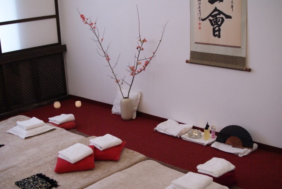 Ananda Tantra Massage - Erotic Massage in Cologne, Germany