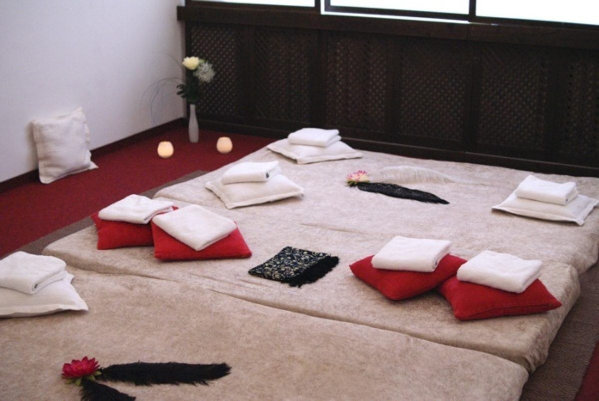 Ananda Tantra Massage - Erotic Massage in Cologne, Germany