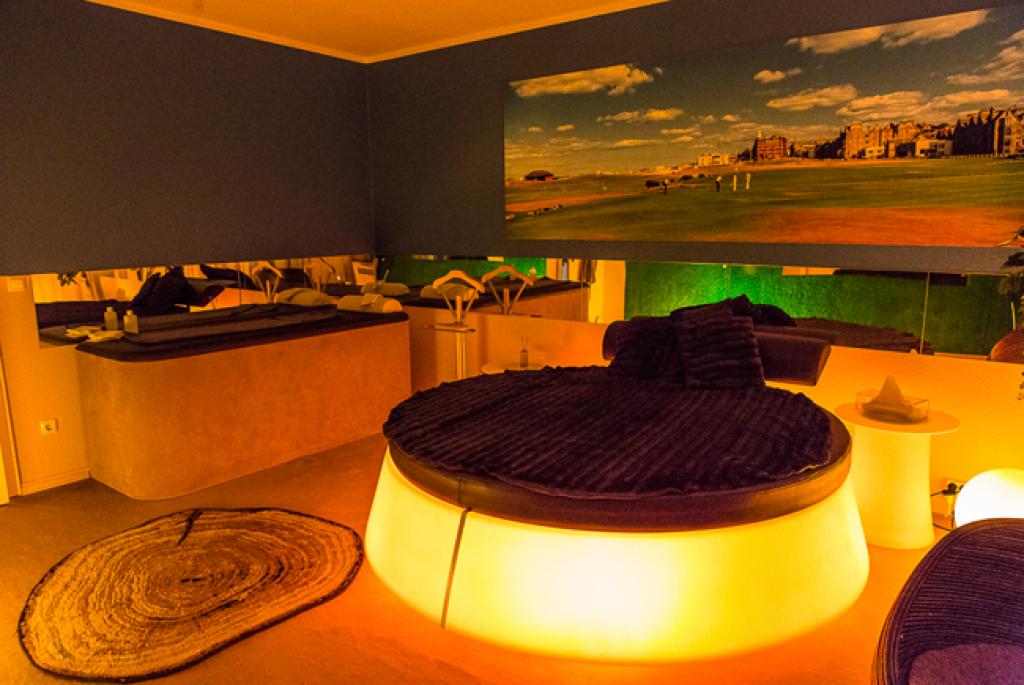 Massage Relax - Erotic Massage in Cologne, Germany