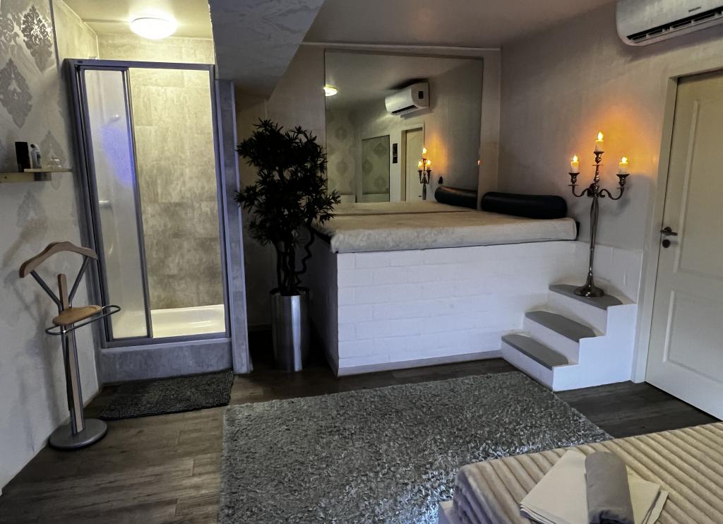 Massage Relax - Erotic Massage in Cologne, Germany
