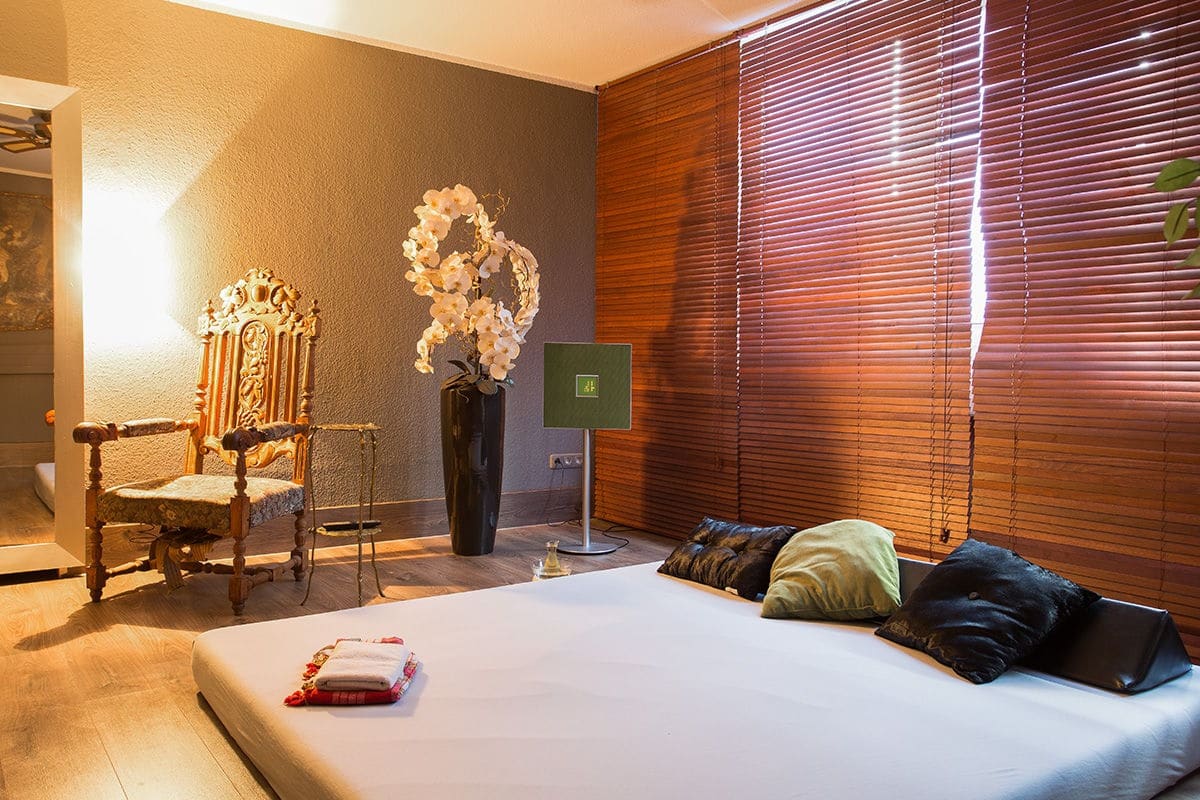 Studio No 6 Ug Erotische Massagen U. Wellness - Erotic Massage in Cologne, Germany