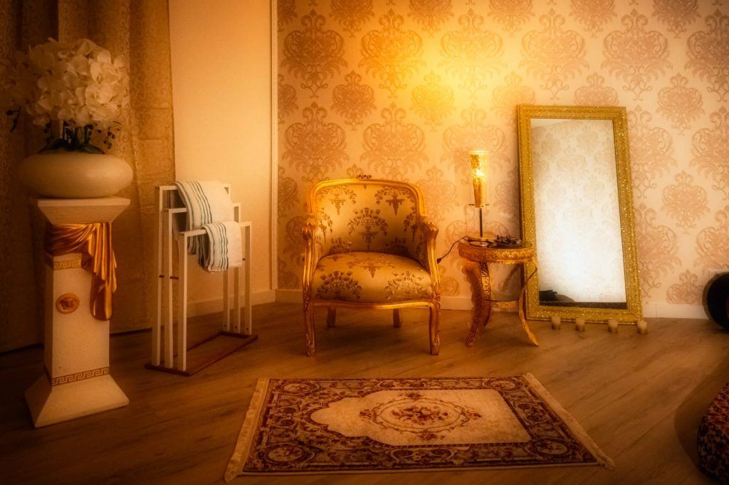 Tantra Kaschmir Massage - Erotic Massage in Cologne, Germany