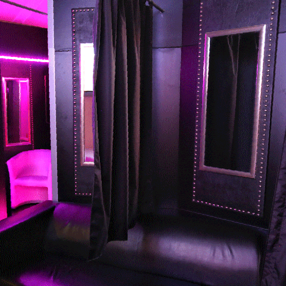 Kino Hole - Swinger Club in Cologne, Germany