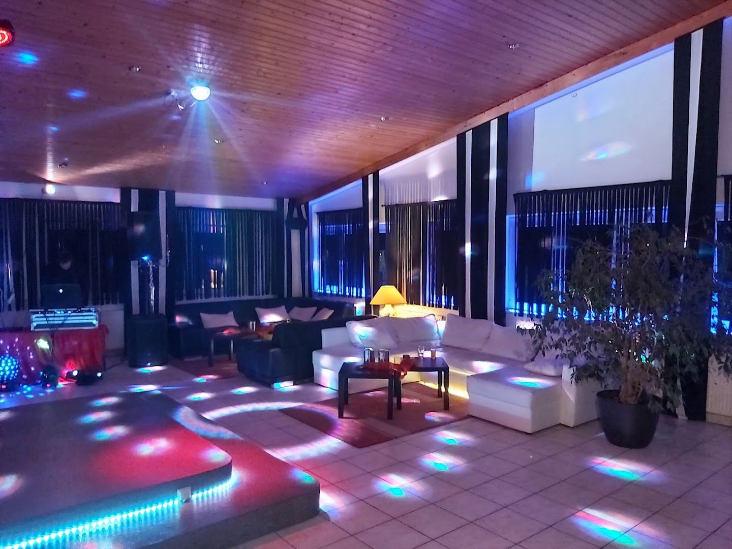 Big Mamas Haus - Bmh Event Club - Swinger Club in Crimmitschau, Germany