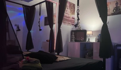 Friends By Michelle - Erotic Massage in Dietzenbach, Germany