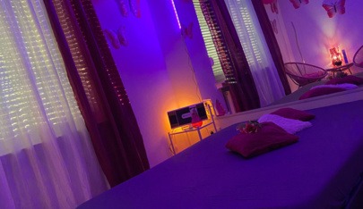 Friends By Michelle - Erotic Massage in Dietzenbach, Germany