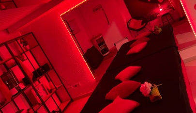 Friends By Michelle - Erotic Massage in Dietzenbach, Germany