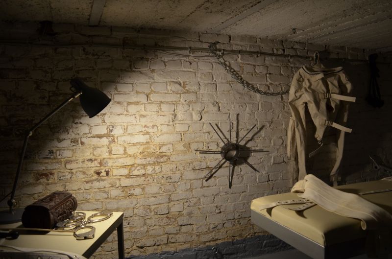 Institut Malbert Bdsm Fetisch Domina Studio - Brothel in Dortmund, Germany