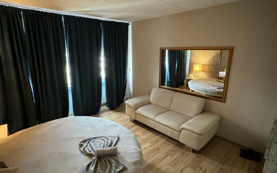 Massage Kompliment Dortmund - Erotic Massage in Dortmund, Germany