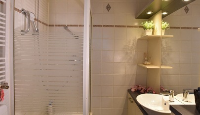 Salon Cora - Erotic Massage in Duisburg, Germany