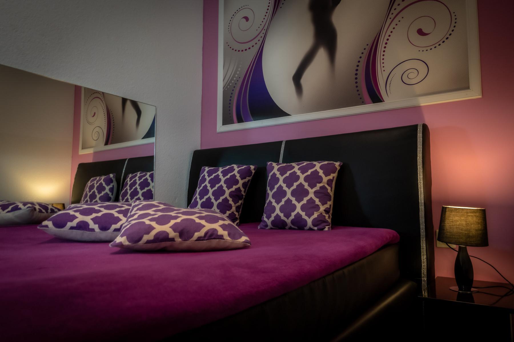 Salon Cora - Erotic Massage in Duisburg, Germany