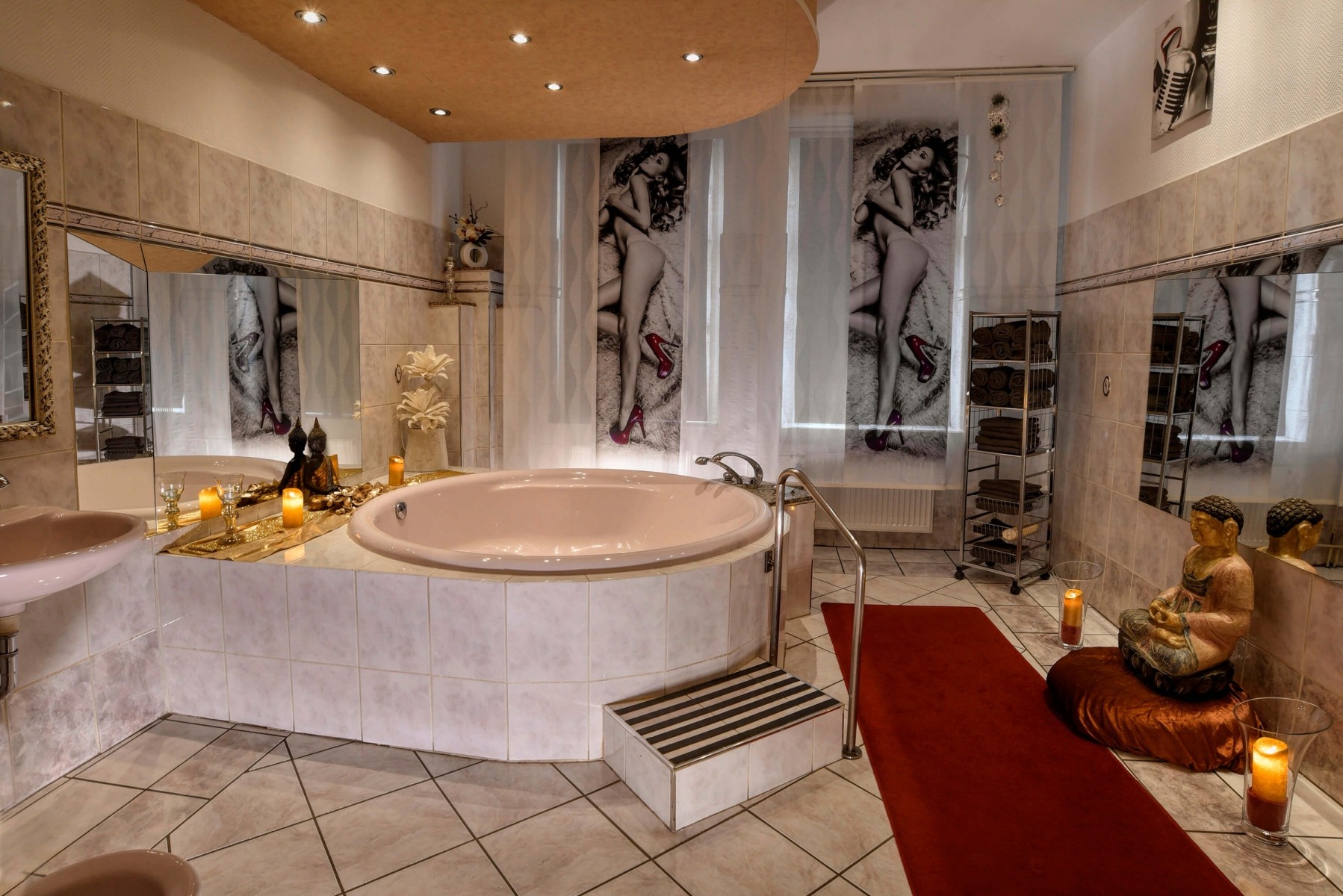 Salon Cora - Erotic Massage in Duisburg, Germany