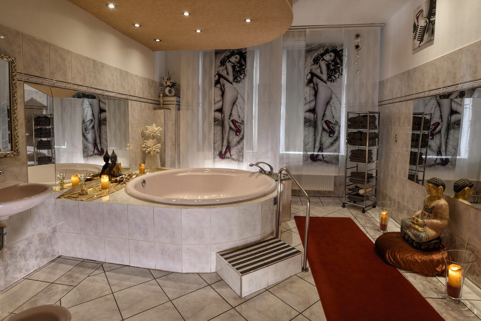 Salon Cora - Erotic Massage in Duisburg, Germany