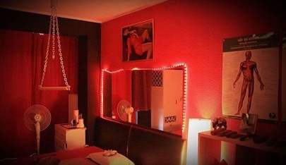 Ploy's Thai Paradies - Erotic Massage in Dusseldorf, Germany