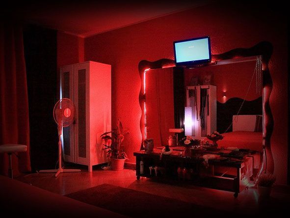 Ploy's Thai Paradies - Erotic Massage in Dusseldorf, Germany