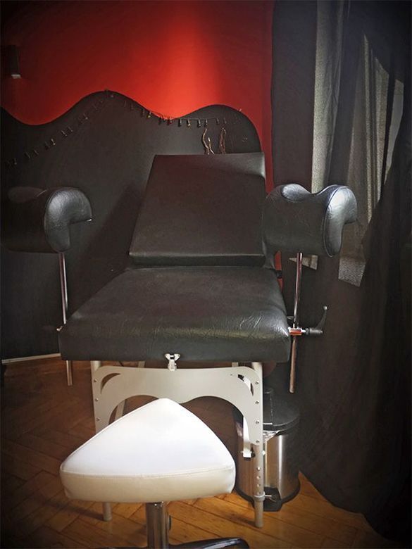 Ploy's Thai Paradies - Erotic Massage in Dusseldorf, Germany