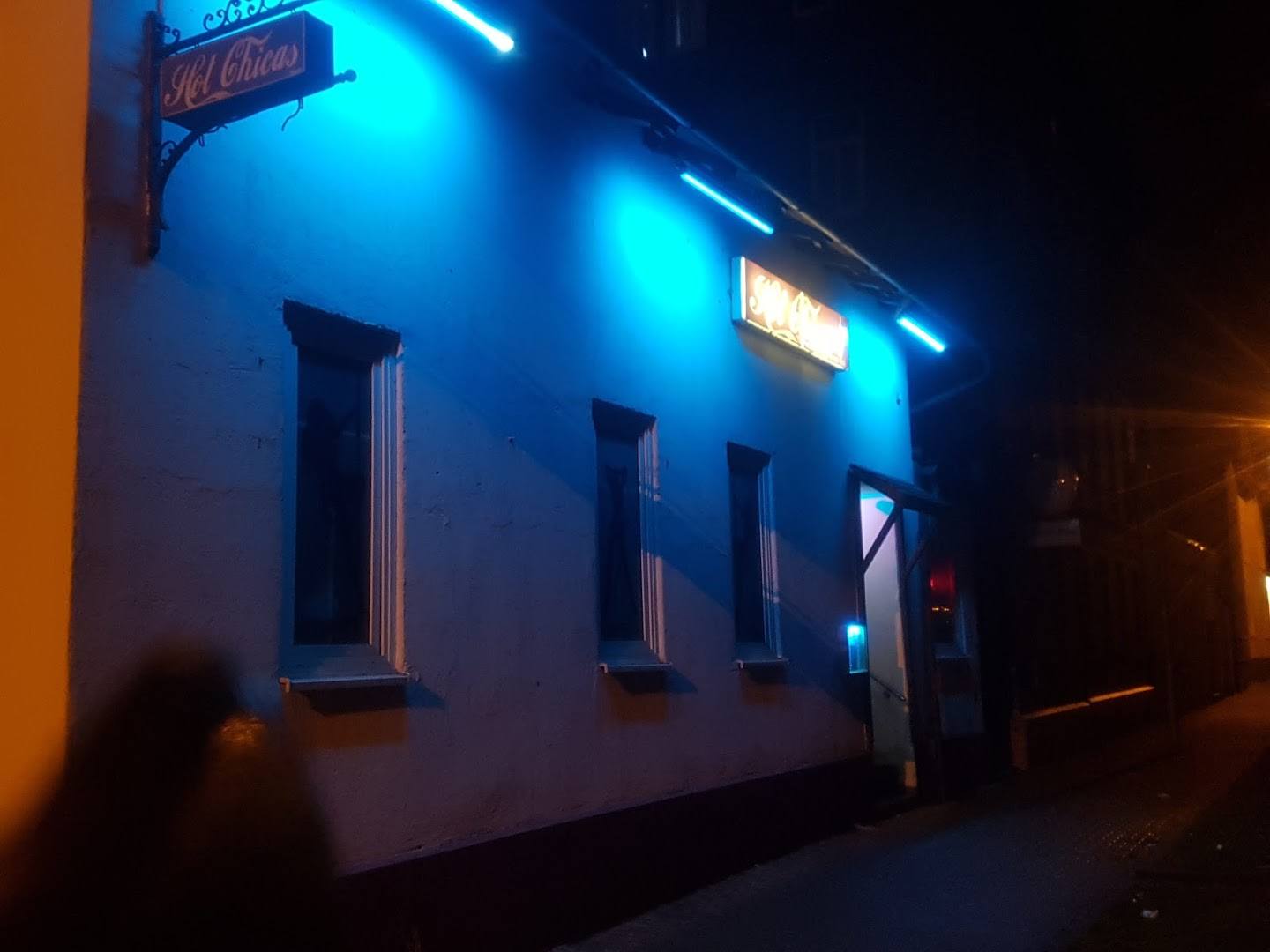 Hot Chicas Table Dance Bar - Nightclub in Eisenach, Germany