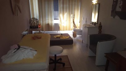 Kuschelgirls - Erotic Massage in Essen, Germany
