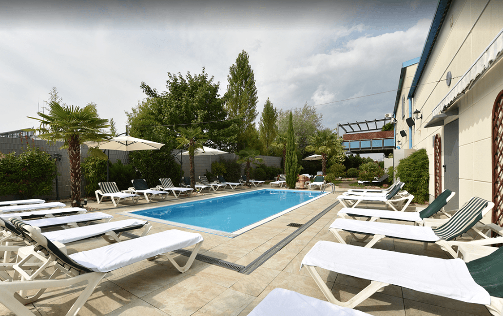 Flamingo Island - Fkk Saunaclub Karlsruhe Bei A5 Von A8 Stuttgart, München - Fkk in Ettlingen, Germany