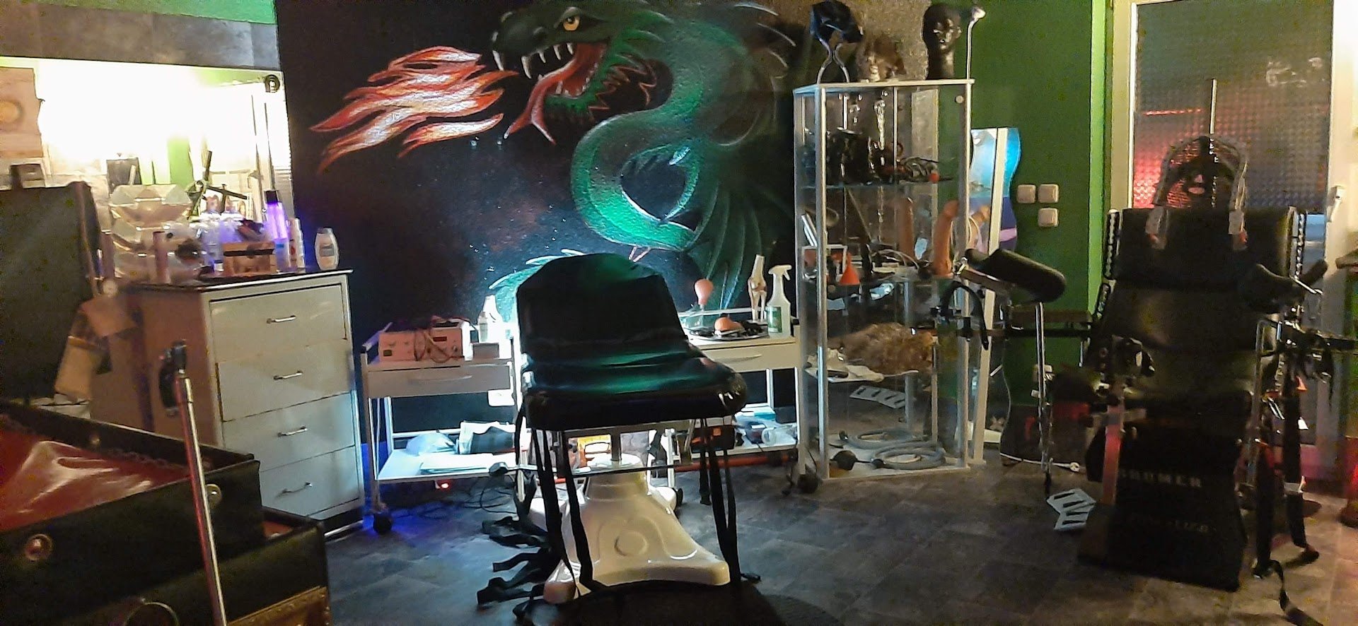 Studio Ipas - Saskias Maison - Erotic Massage in Euskirchen, Germany