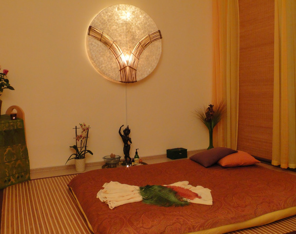 Avalon Massagen - Erotic Massage in Frankfurt Am Main, Germany