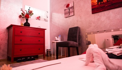 Glamour Massage - Erotische Massagen Frankfurt - Erotic Massage in Frankfurt Am Main, Germany