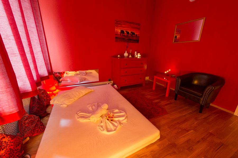 Glamour Massage - Erotische Massagen Frankfurt - Erotic Massage in Frankfurt Am Main, Germany