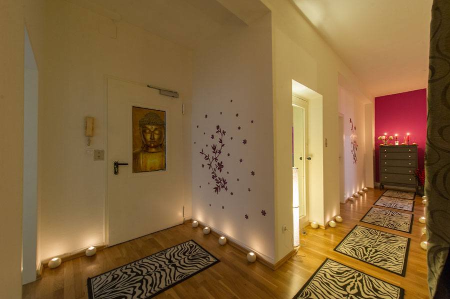 Glamour Massage - Erotische Massagen Frankfurt - Erotic Massage in Frankfurt Am Main, Germany