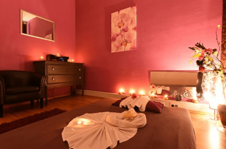 Glamour Massage - Erotische Massagen Frankfurt - Erotic Massage in Frankfurt Am Main, Germany