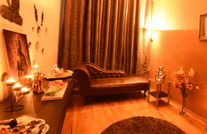 Glamour Massage - Erotische Massagen Frankfurt - Erotic Massage in Frankfurt Am Main, Germany