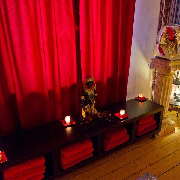 Olimpia Wellness - Erotic Massage in Frankfurt Am Main, Germany