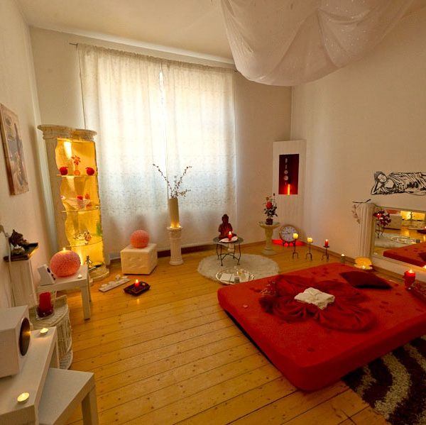 Olimpia Wellness - Erotic Massage in Frankfurt Am Main, Germany