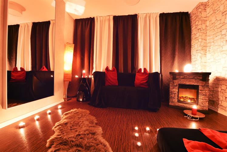 Pams Massage Lounge - Erotic Massage in Frankfurt Am Main, Germany