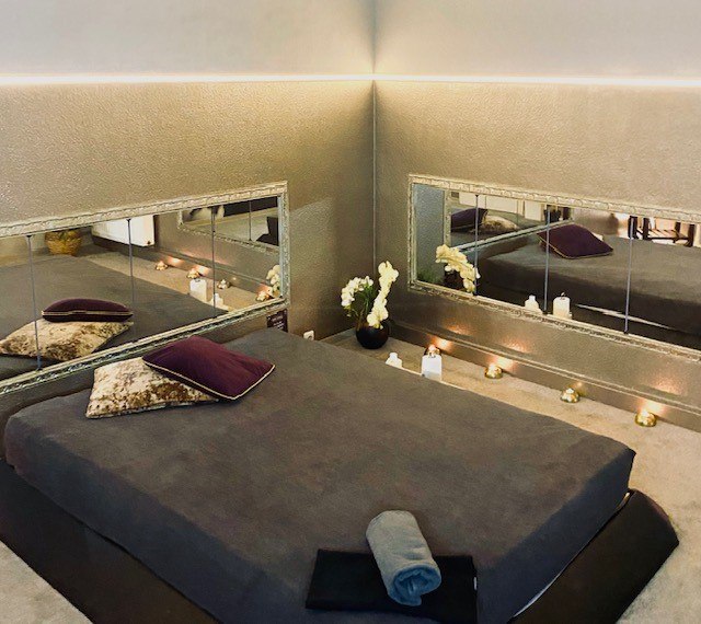 Secret Service - Erotische Massage Frankfurt - Erotic Massage in Frankfurt Am Main, Germany