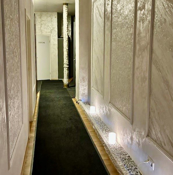 Secret Service - Erotische Massage Frankfurt - Erotic Massage in Frankfurt Am Main, Germany