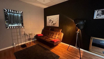 Velvet Massagestudio - Erotic Massage in Frankfurt Am Main, Germany