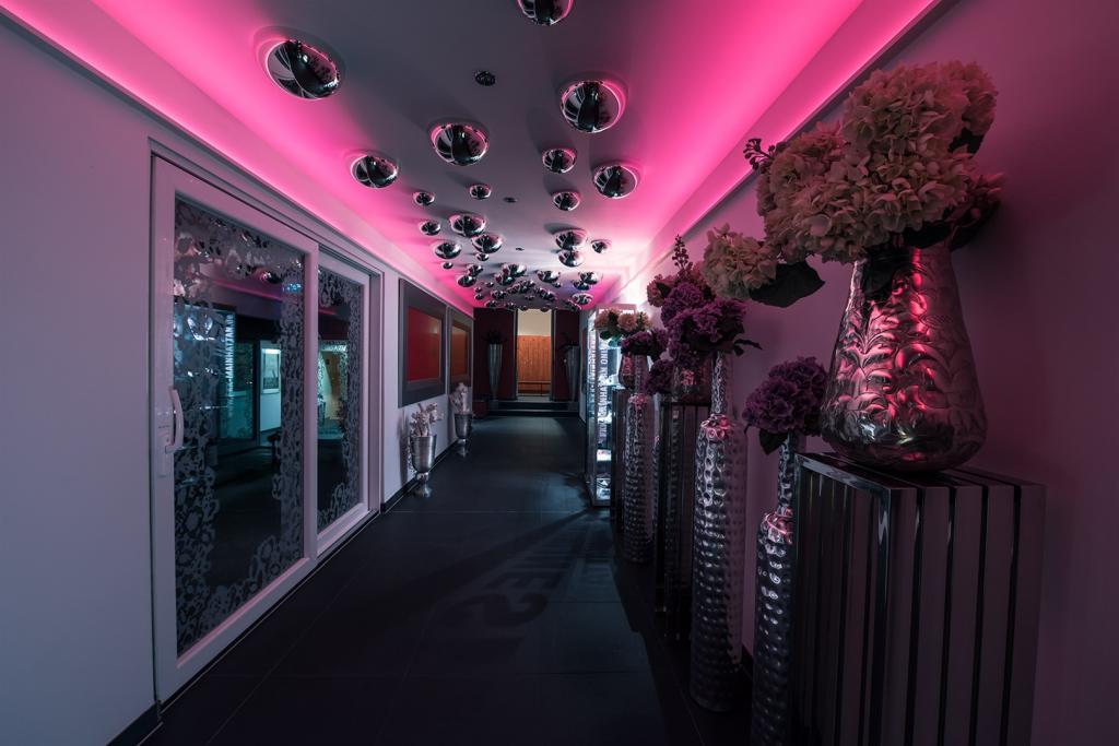 Nachtclub Mainhattan - Nightclub in Frankfurt, Germany