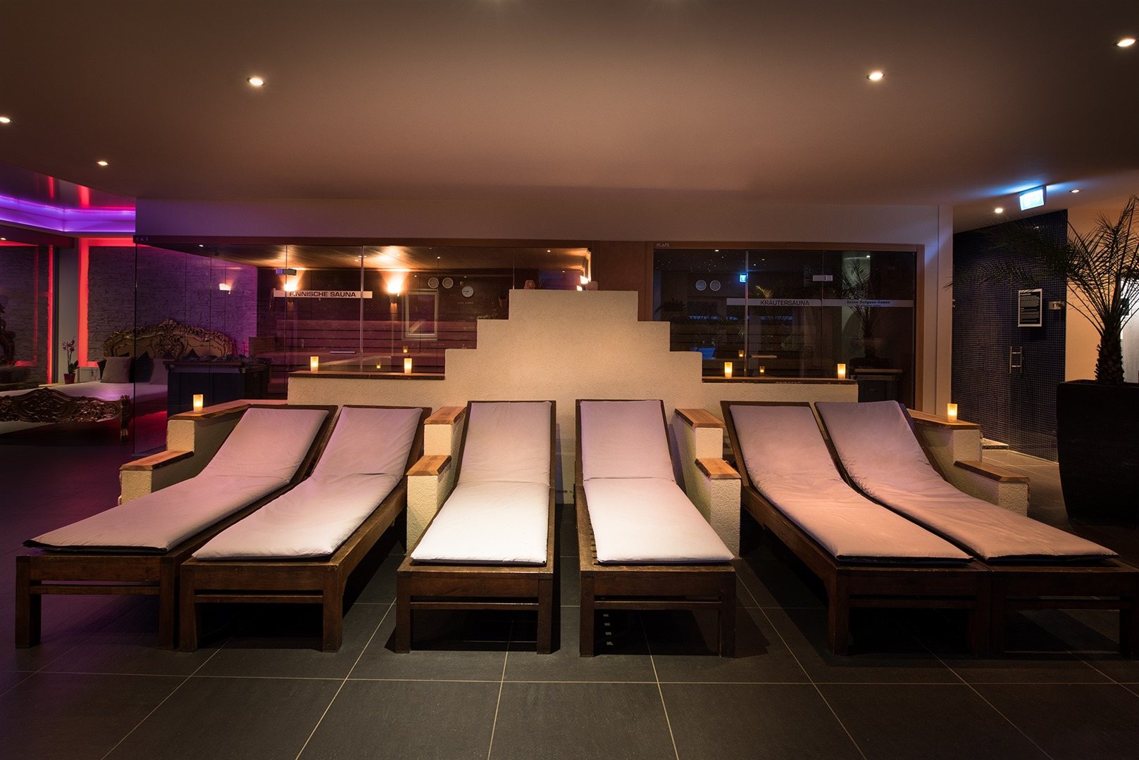Nachtclub Mainhattan - Nightclub in Frankfurt, Germany