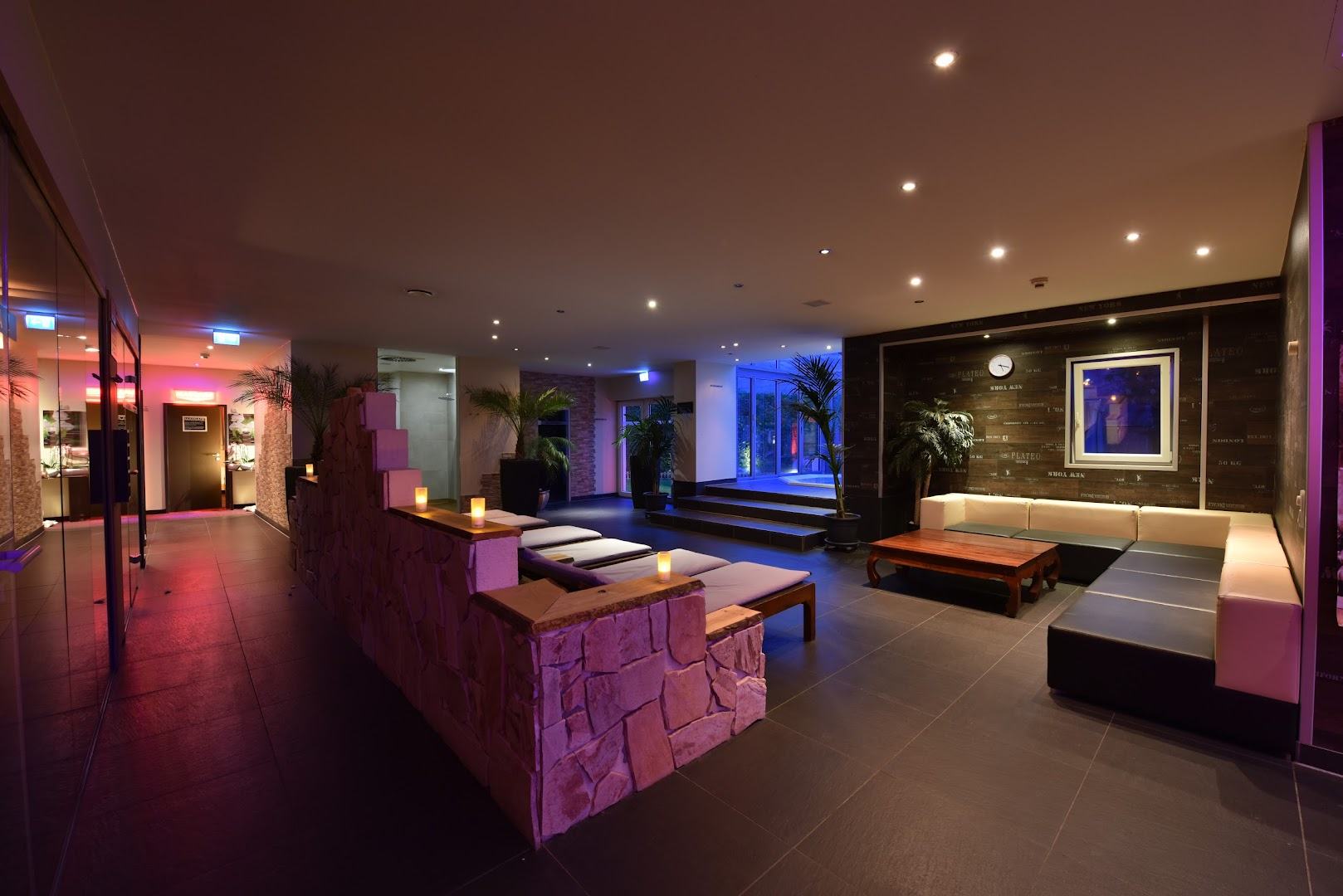Nachtclub Mainhattan - Nightclub in Frankfurt, Germany