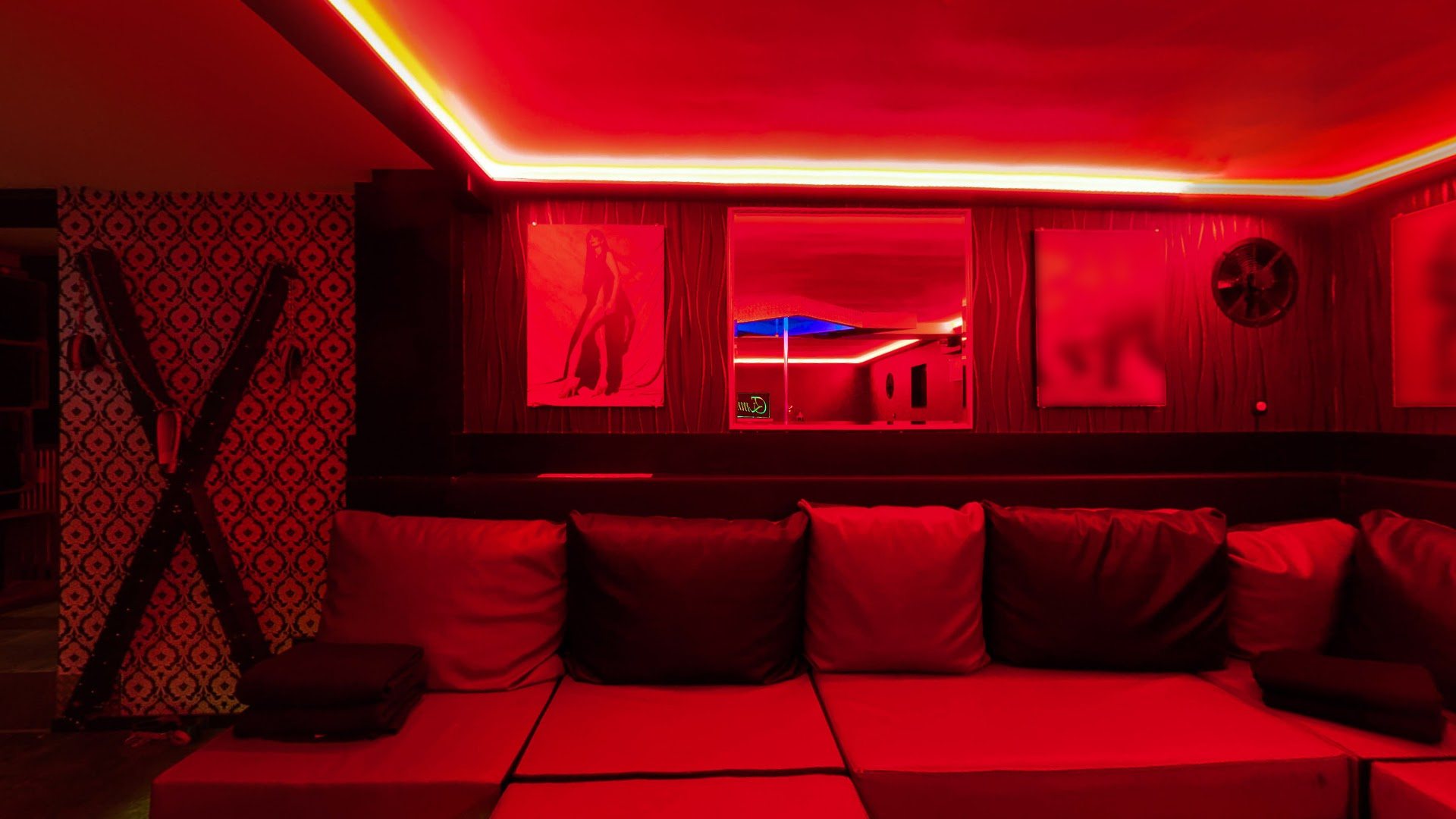 Swingerclub Emmanuelle - Swinger Club in Frankfurt, Germany