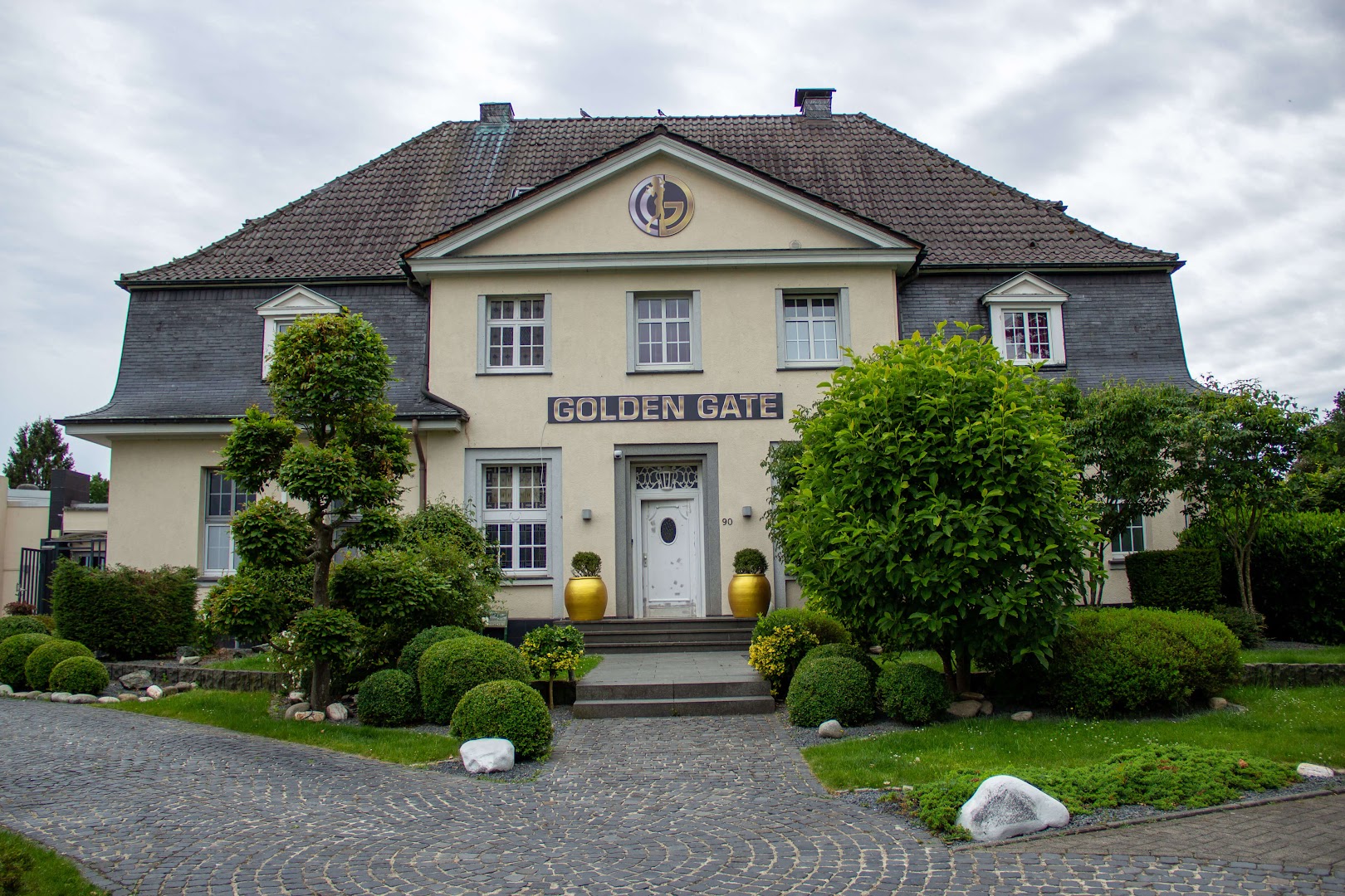 Saunaclub Goldengate Ex Villa Vanilla - Fkk in Grefrath, Germany