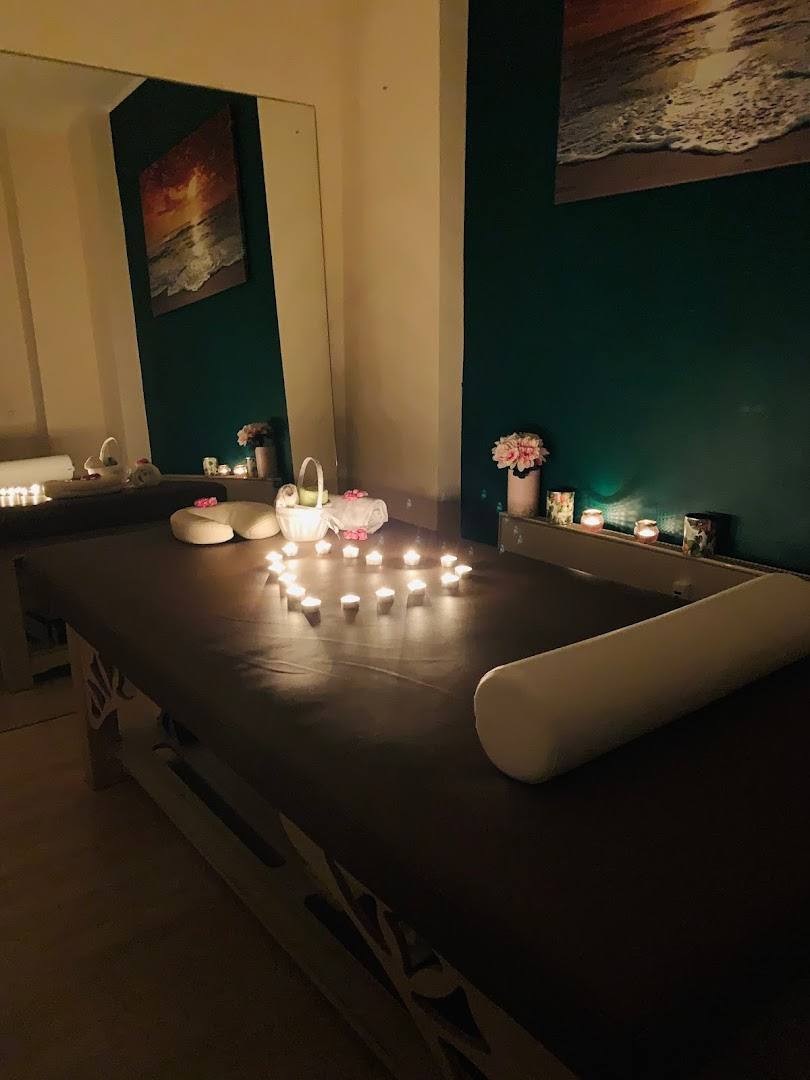 Elements - Erotic Massage in Hamburg, Germany