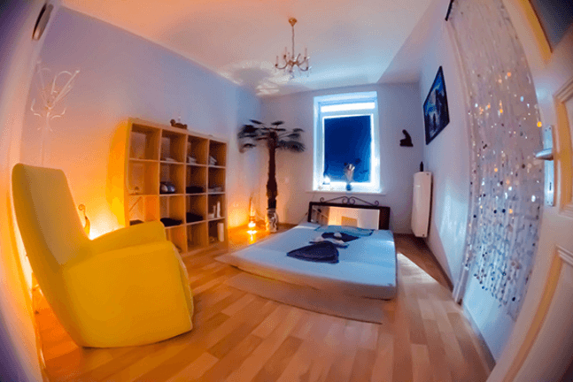 Rue Ciel - Erotic Massage in Hamburg, Germany