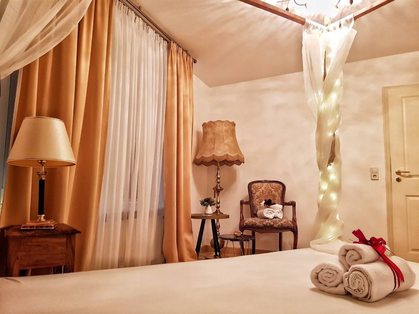 Erotische Massage Hannover; Afrodita Massagen - Erotic Massage in Hanover, Germany